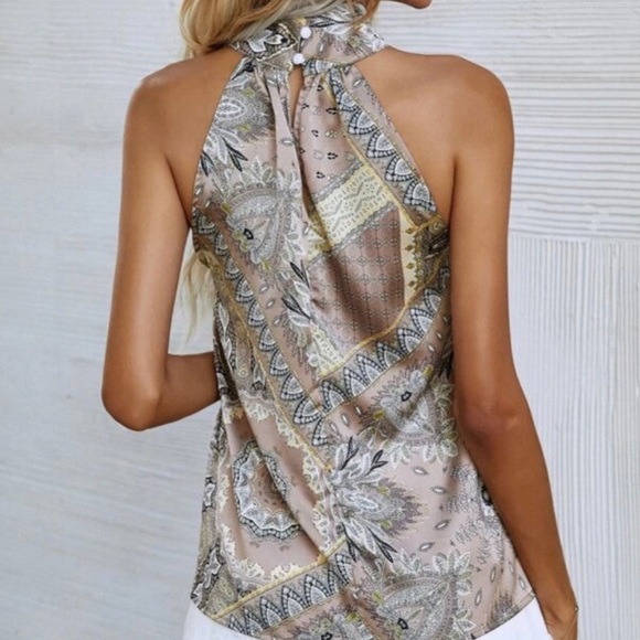 Boho tan floral paisley print halter tank top - Picture 3 of 4